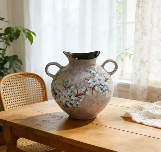 Jingdezhen Garden – Hand-Painted Ceramic Art Vase