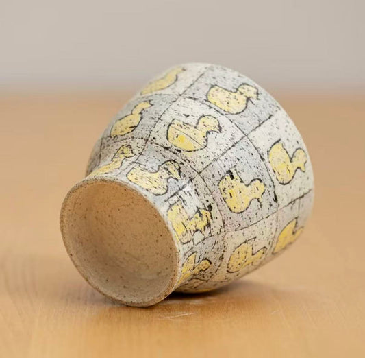 Sunny Duckling – Hand-Carved High-Foot Stoneware Cup